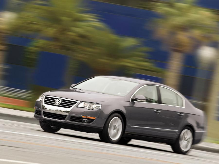  Volkswagen Passat 3.6 2006 года  (US) (фото 20 из 32)